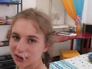 دخلت بقوة زوجته افلام فيديو سكسي من الخلف.
