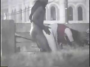 أم مقطع فيديو سكسي فرنسي اغراء ابنها بينما زوجها يعمل
