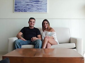 السرطان اللعين في الملابس سكسي اجنبي فيدو في الطبيعة