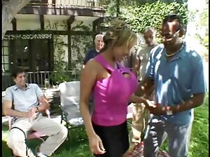 أبي فيديوهات سكس حريم مع حيوانات الملاعين ابنة بينما الأخوات الانتظار دورهم